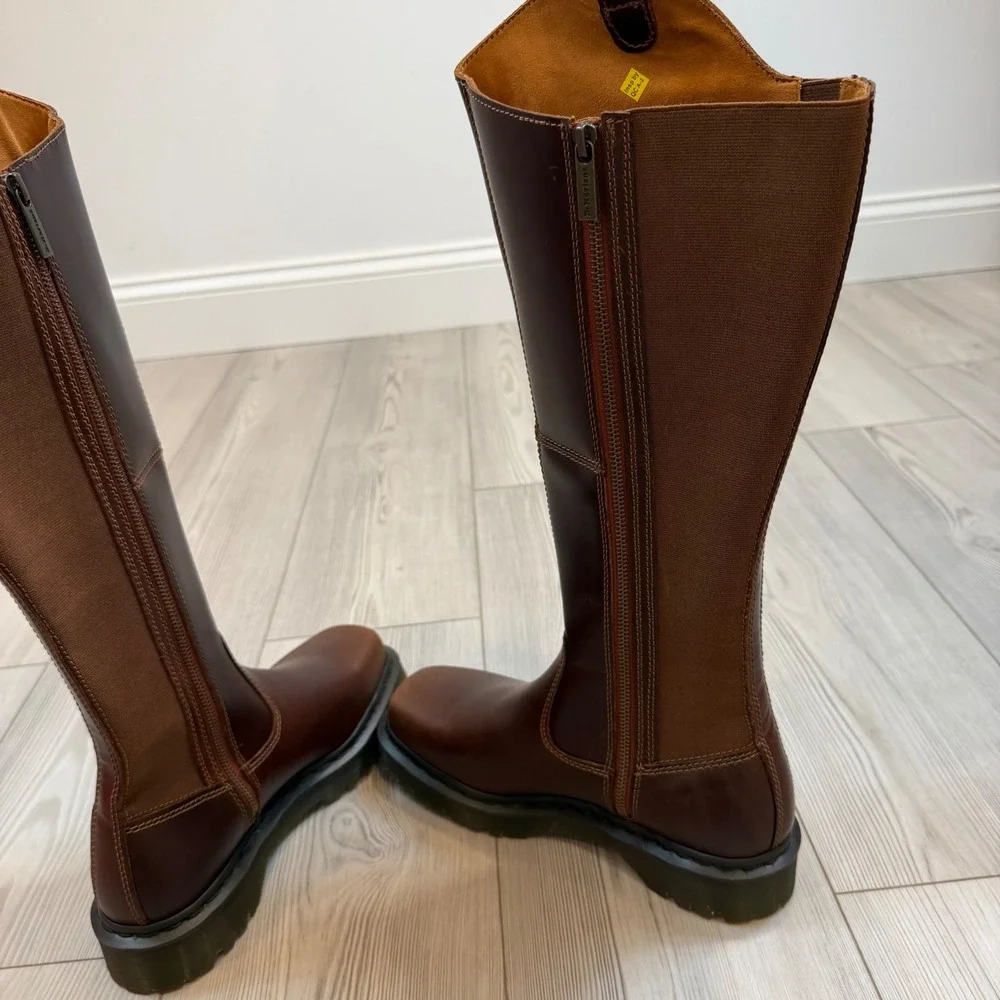 NEW Dr. Martens Amaayah Hi Dark Brown Leather Tall Platform Boots Square Toe 8